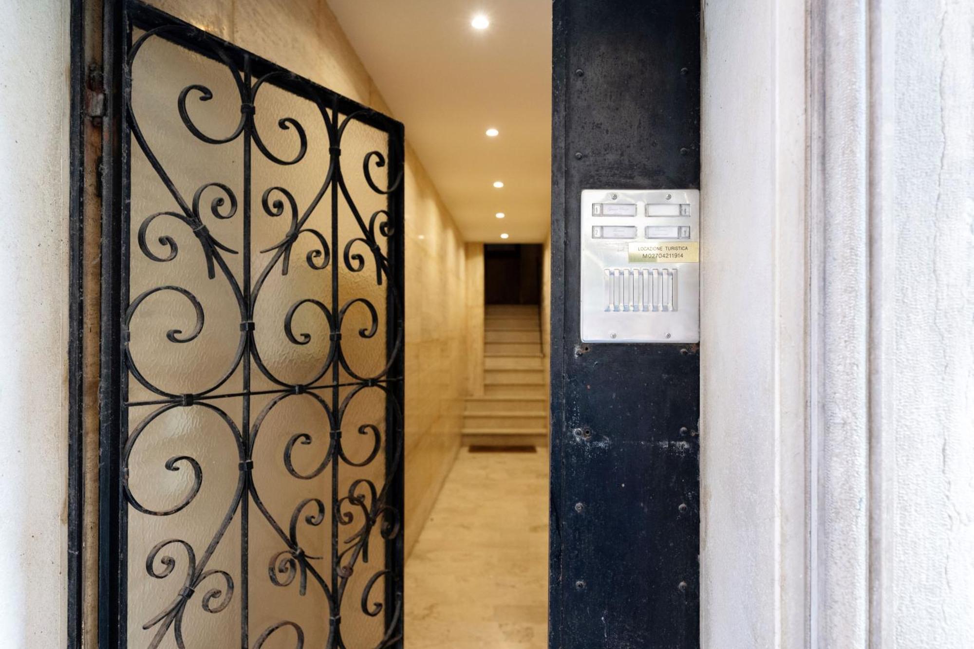Easylife - Amazing Apartment At Rialto Venezia 외부 사진